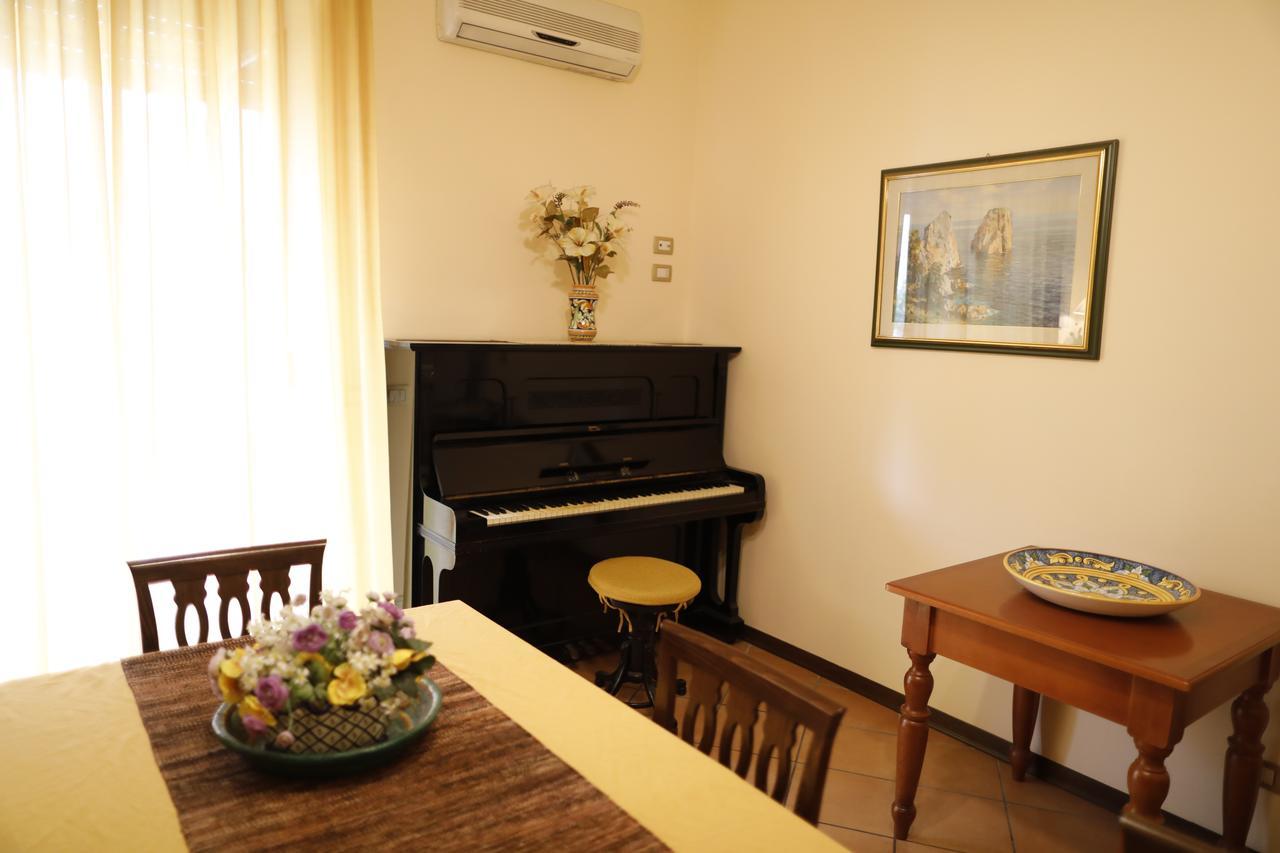 Del Corso Couette-café Catane